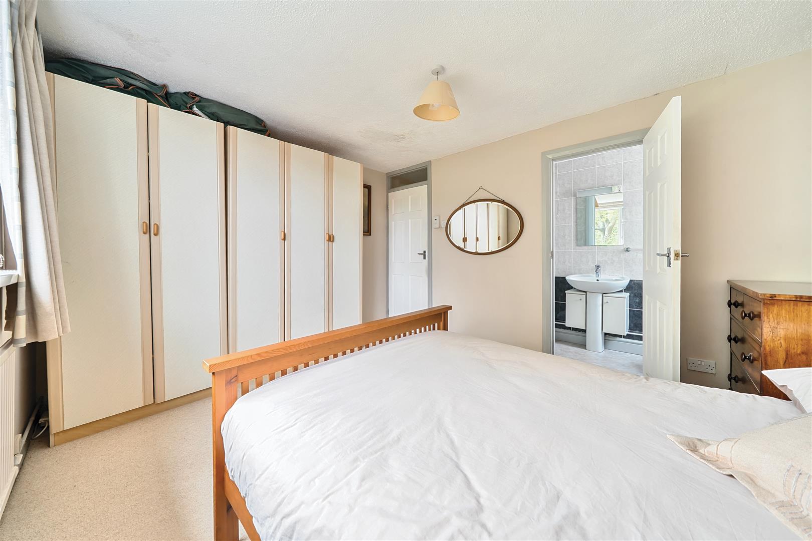 Christopher Rise, Pontlliw, Swansea, SA4 9EN